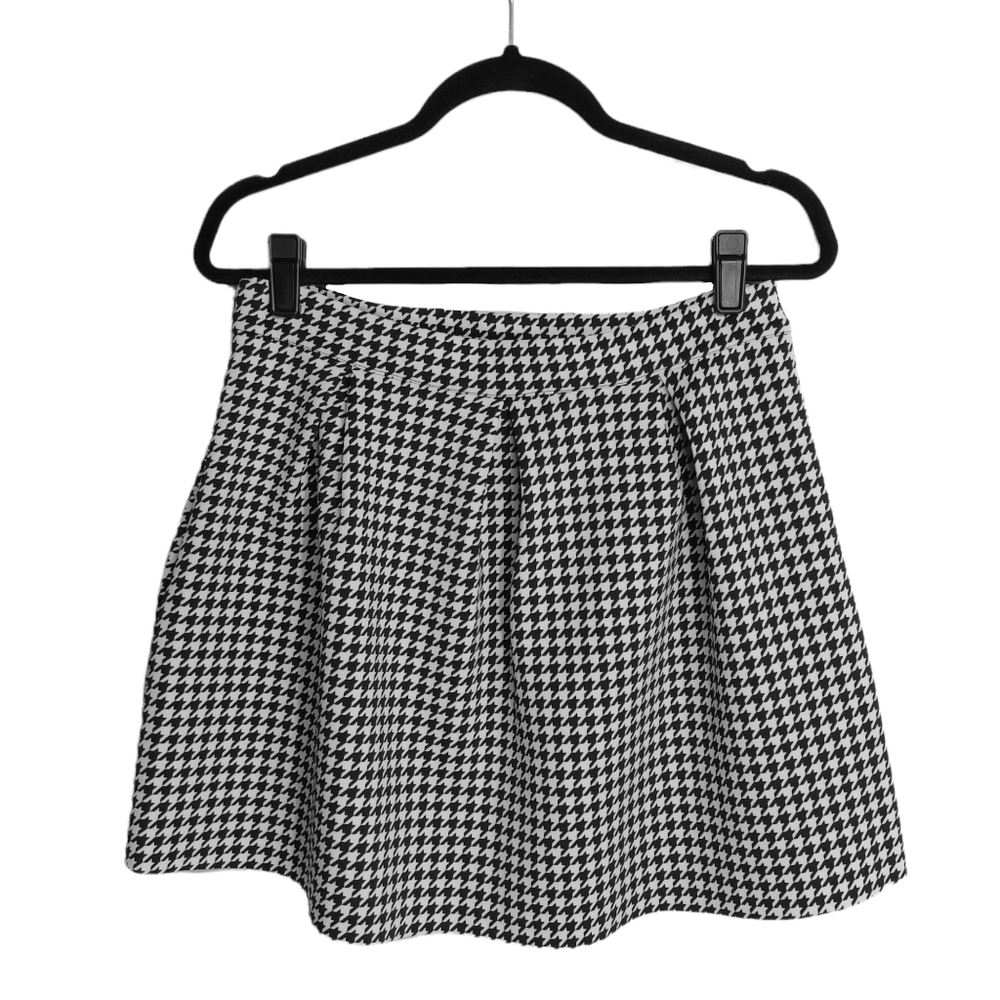 COTTON ON Houndstooth Plaid Black & White Print Open Pleat A Line Skater Skirt